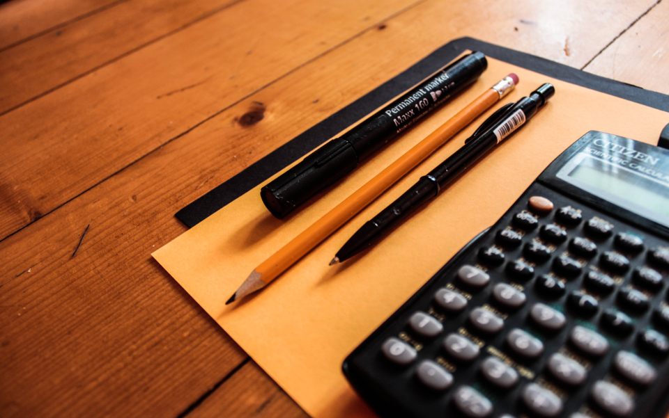 Debt Settlement vs. Bankruptcy in Florida: Costs, Credit Impact and Which One Fits (2026)